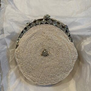 Elegant Beaded Evening Clutch